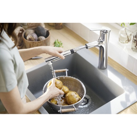 Hansgrohe Zesis M33 Кухонный смеситель 160 2jet с вытяжным душем sBox lite хром 74804000