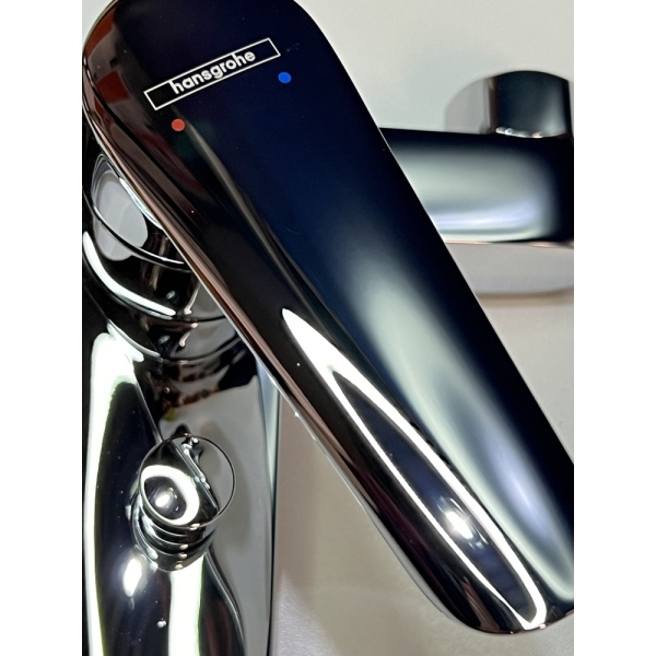 Смеситель для ванны hansgrohe Logis E 71403000/U2, хром, уцененный товар