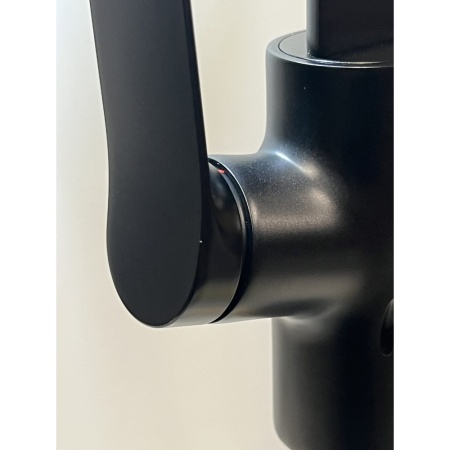 Смеситель для раковины hansgrohe Vivenis 210 с поворотным изливом и сливным гарнитуром, 75030670/U, матовый черный, уцененный товар