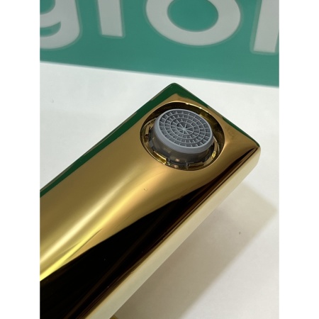 Смеситель для раковины hansgrohe Metropol 110 со сливным клапаном Push-Open 32507990/U, полированное золото, уцененный товар