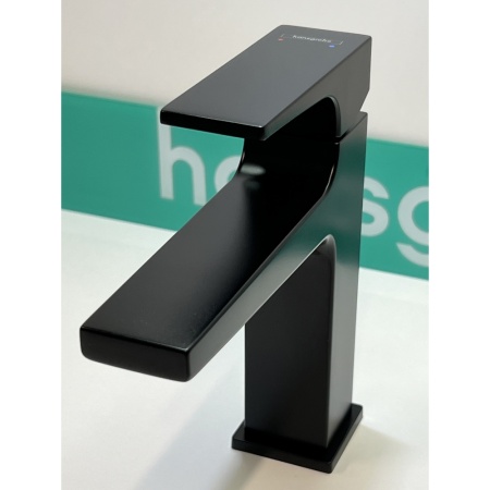 Смеситель для раковины hansgrohe Metropol 110 со сливным клапаном Push-Open 32507670/U, матовый черный, уцененный товар
